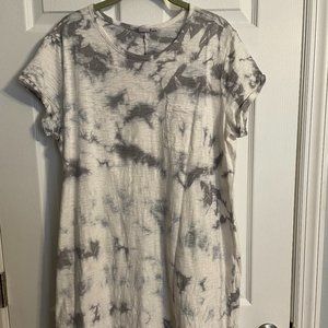 GAP White and Gray Tie-Dye Shift Dress - XL